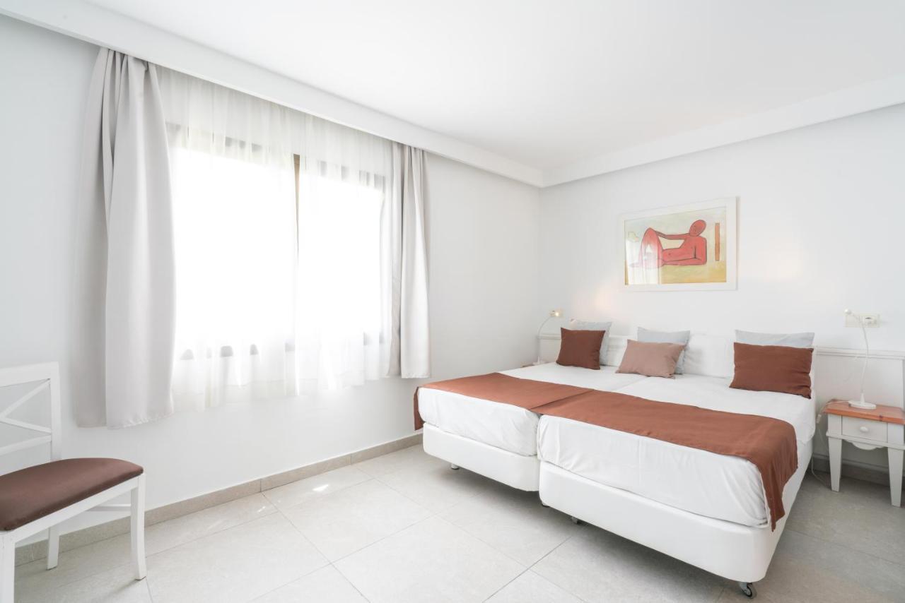 Guya Wave Hotel (Adults Only) Cala Ratjada  Exterior foto