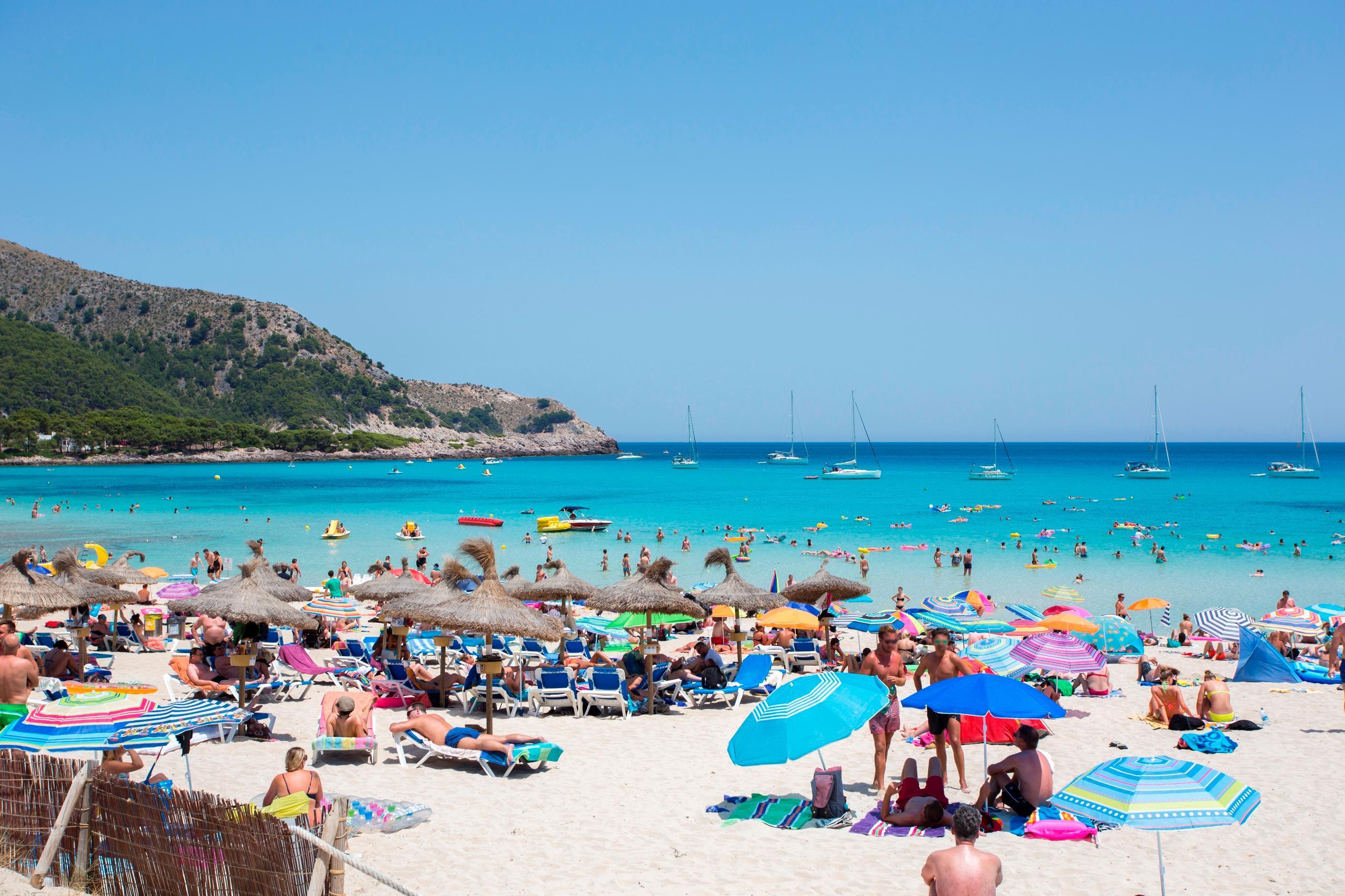 Guya Wave Hotel (Adults Only) Cala Ratjada  Exterior foto